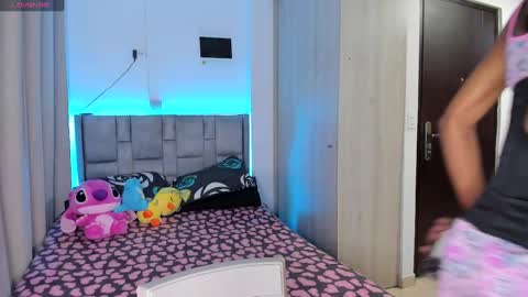 Dani  online show from 09/15/25, 03:50