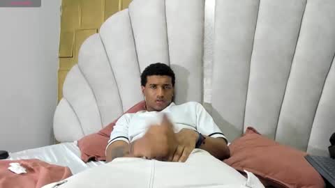 Daniel  online show from 10/23/25, 03:22