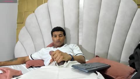 Daniel  online show from 10/26/25, 11:05