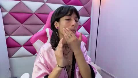 Snapshot of dani_dream chatting on 02/17/26, 02:24 dani_dream online show from 02/17/26, 02:24