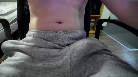 Snapshot of dani_hugecock chatting on 02/27/26, 08:31 dani_hugecock online show from 02/27/26, 08:31