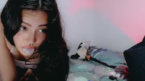 dani y jocelyn online show from 02/19/25, 09:58