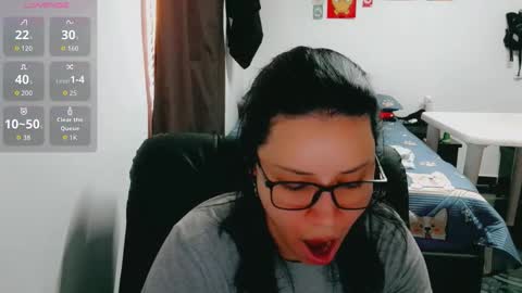 dani y jocelyn online show from 12/18/25, 07:09