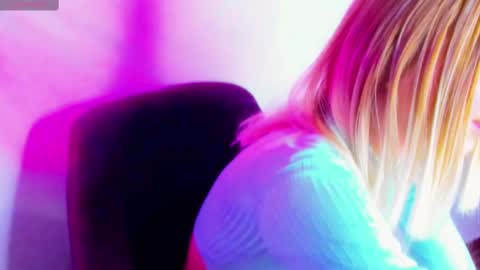 Snapshot of dani_lovet1 chatting on 02/10/25, 07:26 dani online show from 02/10/25, 07:26