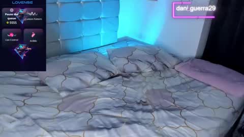 Snapshot of dani_lovet1 chatting on 09/20/25, 12:11 dani online show from 09/20/25, 12:11