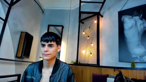 dani_mc online show from 11/24/25, 11:43