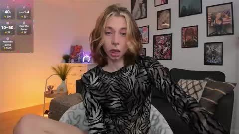 Daniel online show from 11/30/25, 08:02