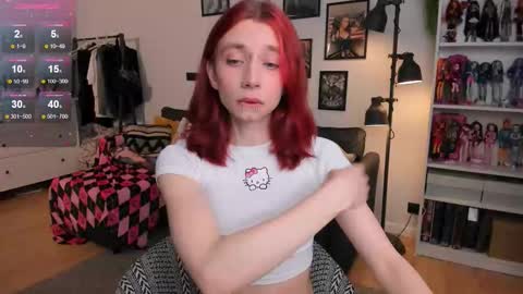 Snapshot of dani_mur chatting on 03/22/26, 08:34 Daniel online show from 03/22/26, 08:34