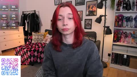 Snapshot of dani_mur chatting on 04/09/26, 06:57 Daniel online show from 04/09/26, 06:57