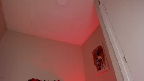 Hi I am Dani online show from 12/27/24, 06:31