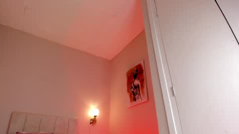 Hi I am Dani online show from 01/11/25, 11:34