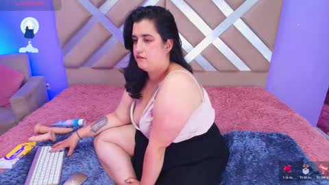 Snapshot of dani_vemom chatting on 12/20/25, 03:57 Dani online show from 12/20/25, 03:57