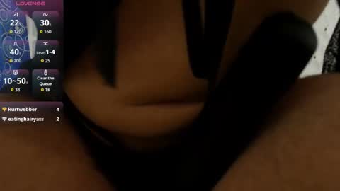 Snapshot of daniaramirez chatting on 01/06/26, 11:18 DANIA online show from 01/06/26, 11:18