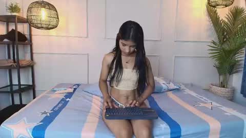 Snapshot of danibell_sweet chatting on 04/03/26, 07:12 danibell_sweet online show from 04/03/26, 07:12