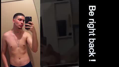 Snapshot of daniborbon1 chatting on 10/28/25, 03:10 daniborbon1 online show from 10/28/25, 03:10