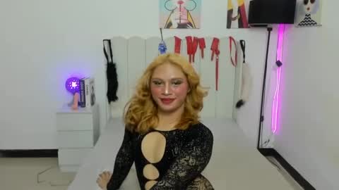 Hello Everyone We are Danica  Mia online show from 07/22/26, 10:56