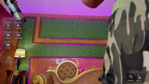 Snapshot of danicollinn chatting on 09/25/25, 08:34 Daniela online show from 09/25/25, 08:34