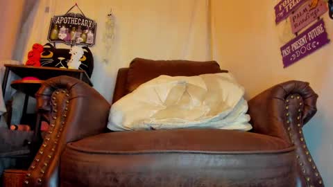 danidollxxx online show from 10/04/25, 03:15