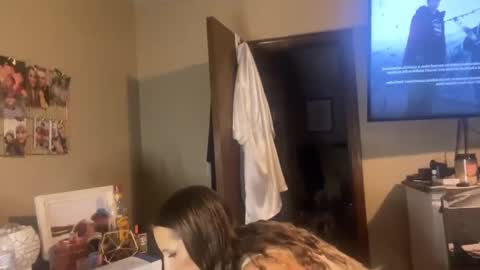 Dani Dragon online show from 12/24/24, 08:22