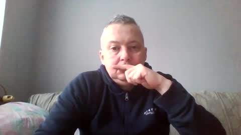 dan online show from 10/26/25, 01:28