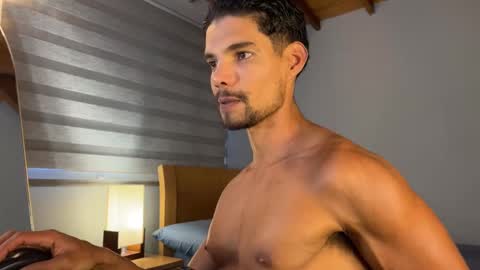 Snapshot of daniel0910s chatting on 01/30/25, 10:08 Daniel online show from 01/30/25, 10:08