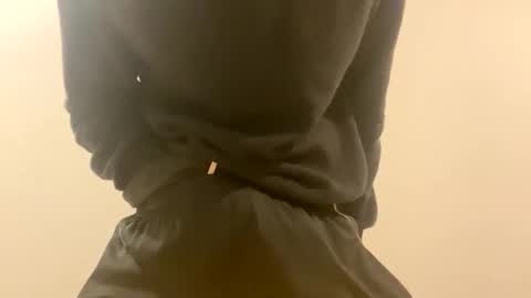 Snapshot of daniel146246 chatting on 10/18/25, 09:21 daniel146246 online show from 10/18/25, 09:21