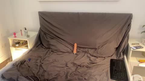 daniel200002 online show from 11/04/25, 02:32