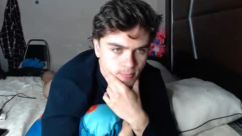 daniel_collins07 online show from 02/14/25, 05:03