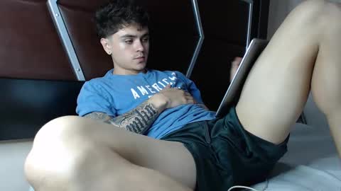 Snapshot of daniel_collins07 chatting on 10/12/25, 05:17 daniel_collins07 online show from 10/12/25, 05:17