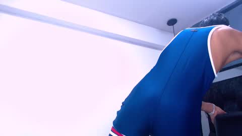 Daniel Delux  online show from 11/04/25, 02:05