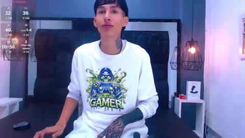 Daniel Delux  online show from 11/11/25, 11:54