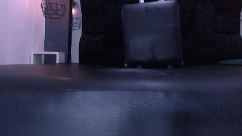 Daniel Delux  online show from 11/21/25, 11:58