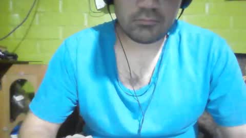 Snapshot of daniel_hot996 chatting on 12/03/25, 03:14 daniel_hot996 online show from 12/03/25, 03:14