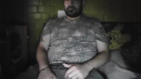 Snapshot of daniel_hot996 chatting on 12/18/25, 07:25 daniel_hot996 online show from 12/18/25, 07:25