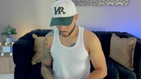 daniel_kingxxx online show from 02/26/26, 01:43