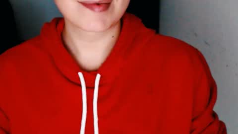 Snapshot of daniel_ruis16 chatting on 12/18/24, 02:17 daniel_ruis16 online show from 12/18/24, 02:17