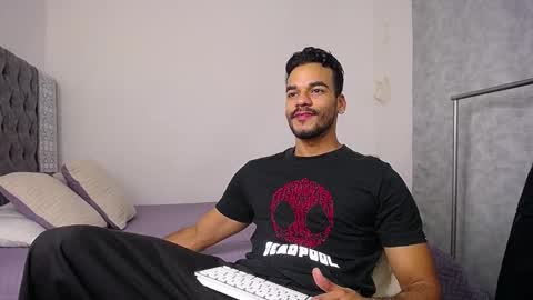 Snapshot of daniel_sherlock chatting on 03/20/26, 11:04 Daniel Sherlock online show from 03/20/26, 11:04