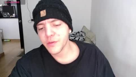 Daniel online show from 01/01/25, 01:47