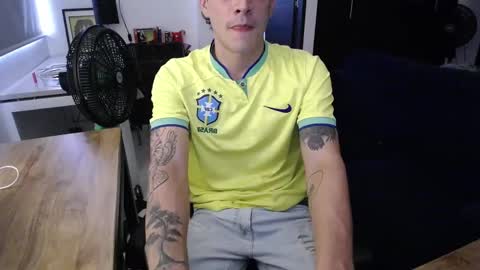 Snapshot of daniel_velez26 chatting on 03/21/26, 06:22 daniel_velez26 online show from 03/21/26, 06:22