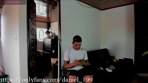 Snapshot of daniel_vianchi chatting on 02/04/25, 06:38 Dani online show from 02/04/25, 06:38