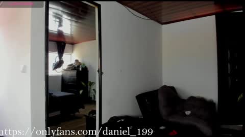 Snapshot of daniel_vianchi chatting on 02/06/25, 03:52 Dani online show from 02/06/25, 03:52