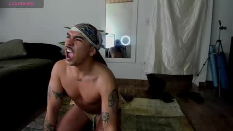 Snapshot of daniel_vianchi chatting on 02/17/26, 06:03 Dani online show from 02/17/26, 06:03