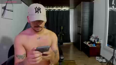 Snapshot of daniel_vianchi chatting on 03/19/26, 05:06 Dani online show from 03/19/26, 05:06