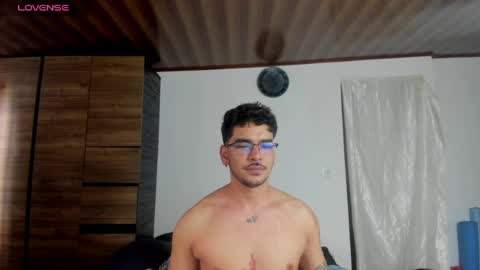 Snapshot of daniel_vianchi chatting on 03/31/26, 05:02 Dani online show from 03/31/26, 05:02