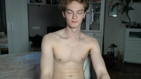 Snapshot of daniel_yumm chatting on 05/12/26, 02:25 Daniel online show from 05/12/26, 02:25