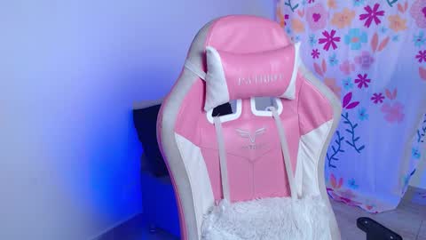 DANIELA online show from 02/25/26, 08:40