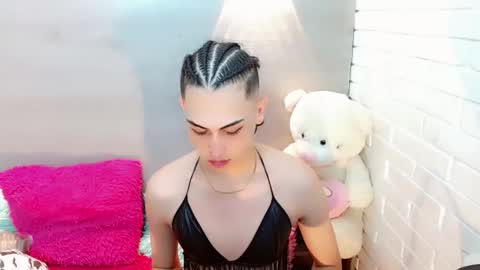 Snapshot of daniela_pink_ chatting on 11/21/25, 07:12 daniela_pink_ online show from 11/21/25, 07:12