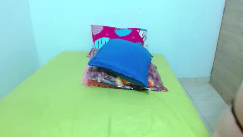 Snapshot of daniela_pra chatting on 02/23/26, 12:30 daniela_pra online show from 02/23/26, 12:30