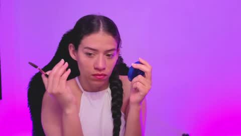 Snapshot of daniela_rivasthl chatting on 04/12/26, 04:17 daniela_rivasthl online show from 04/12/26, 04:17