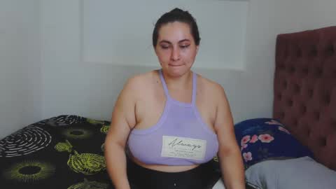 Snapshot of daniela_sexy34 chatting on 02/09/25, 04:46 daniela_sexy34 online show from 02/09/25, 04:46